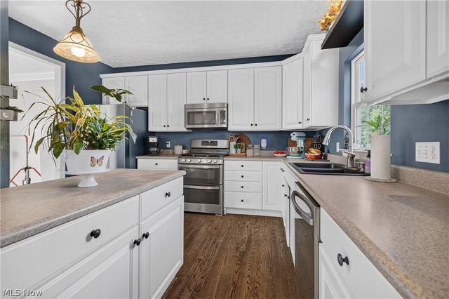 5900 Churchill Way, Medina, OH 44256