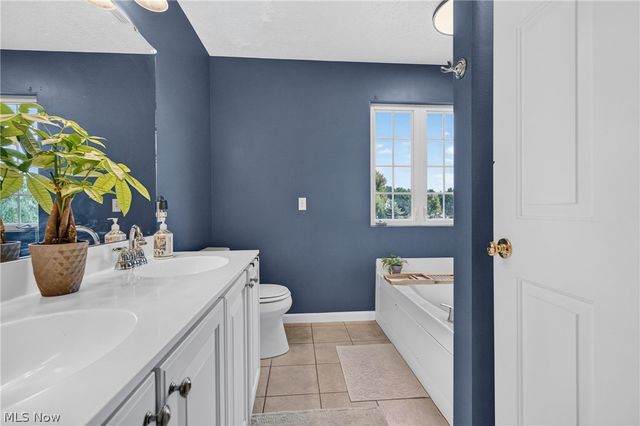 5900 Churchill Way, Medina, OH 44256