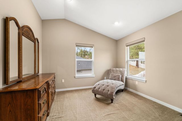 110 E Sapphire Ln, Spokane, WA 99208