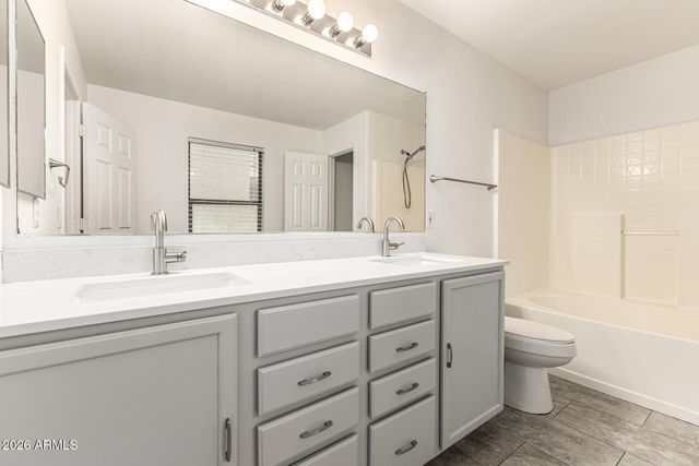 3216 W MOLLY Lane, Phoenix, AZ 85083