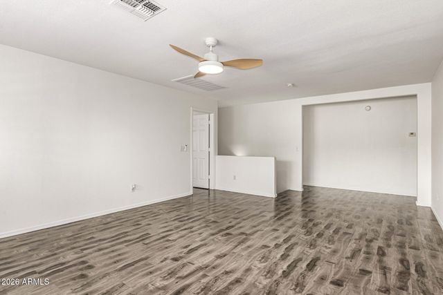 3216 W MOLLY Lane, Phoenix, AZ 85083