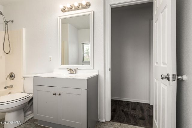 3216 W MOLLY Lane, Phoenix, AZ 85083