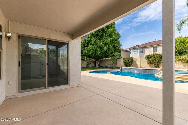 3216 W MOLLY Lane, Phoenix, AZ 85083