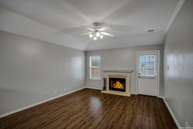 906 Visor Dr, San Antonio, TX 78258