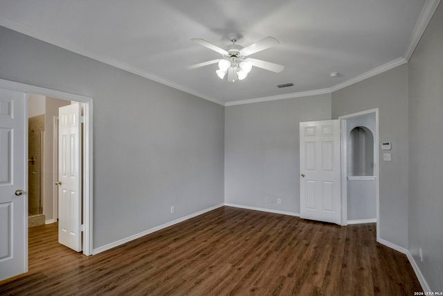 906 Visor Dr, San Antonio, TX 78258