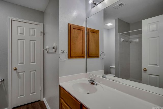 906 Visor Dr, San Antonio, TX 78258