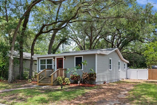 508 5TH AVENUE NE, Largo, FL 33770
