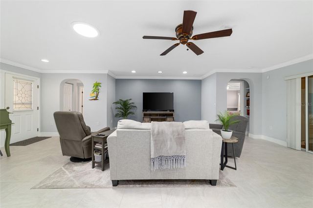 8125 SW 81ST LOOP, Ocala, FL 34476