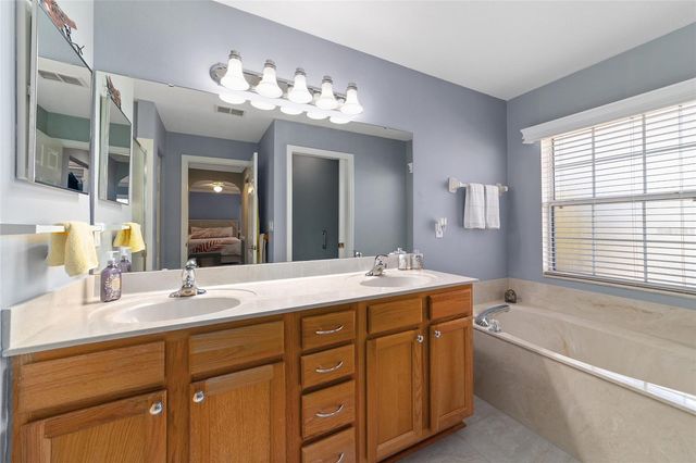 8125 SW 81ST LOOP, Ocala, FL 34476