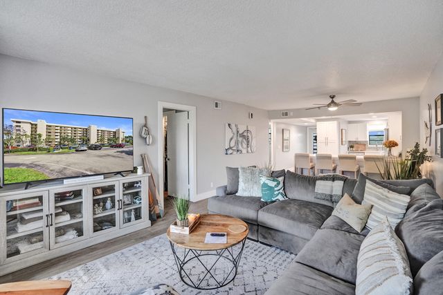 2400 Deer Creek Country Club Boulevard, Deerfield Beach, FL 33442