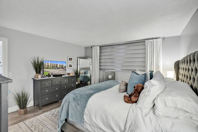 2400 Deer Creek Country Club Boulevard, Deerfield Beach, FL 33442