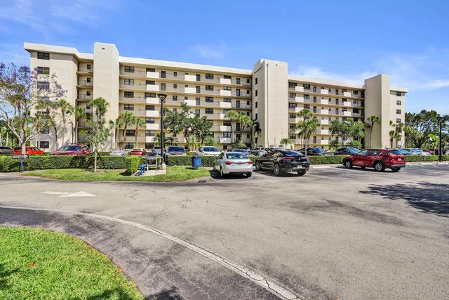 2400 Deer Creek Country Club Boulevard, Deerfield Beach, FL 33442