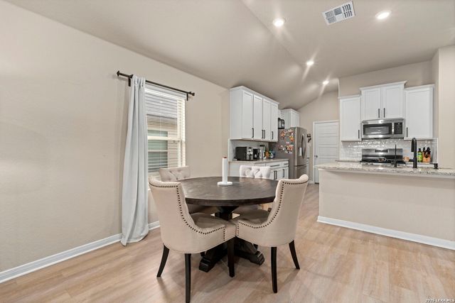 15468 Salmon Spg, San Antonio, TX 78253