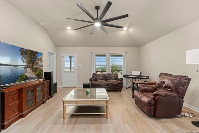 15468 Salmon Spg, San Antonio, TX 78253