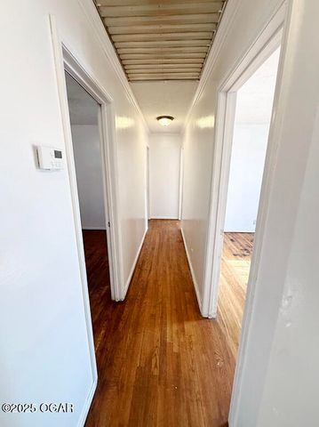 108 York Drive, Carl Junction, MO 64834