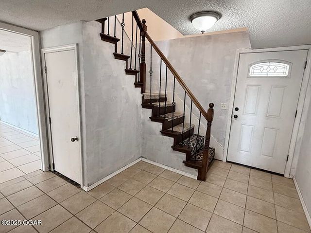 108 York Drive, Carl Junction, MO 64834