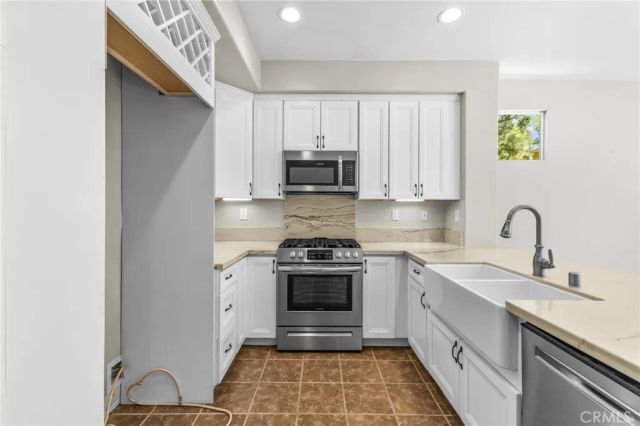 28403 Ravenna, Murrieta, CA 92563