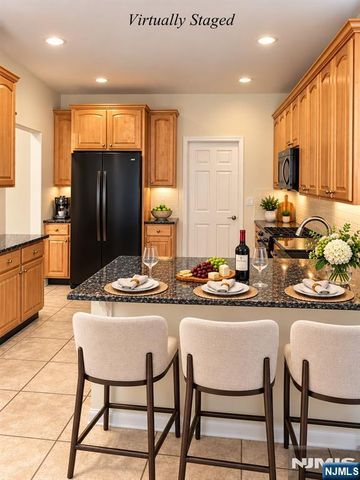 21 Spring Hollow Road, Old Tappan, NJ 07675