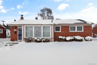35236 Leon Street, Livonia, MI 48150