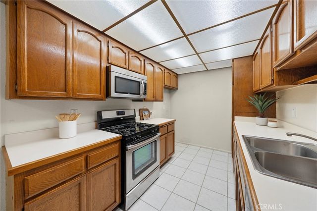 20557 S Vermont 7, Torrance, CA 90502