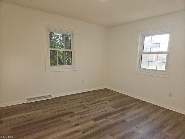 1867 Hickory Tree Road, Winston-salem, NC 27127