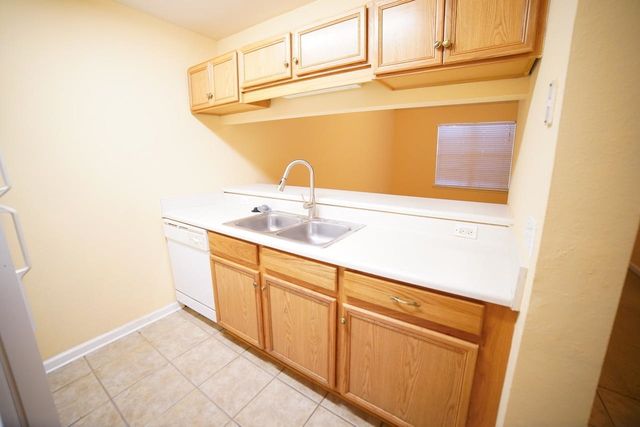 2738 W Tharpe St Apt 2306, Tallahassee, FL 32303