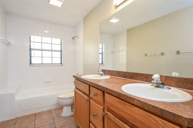 405 CENTER STREET, Altamonte Springs, FL 32701