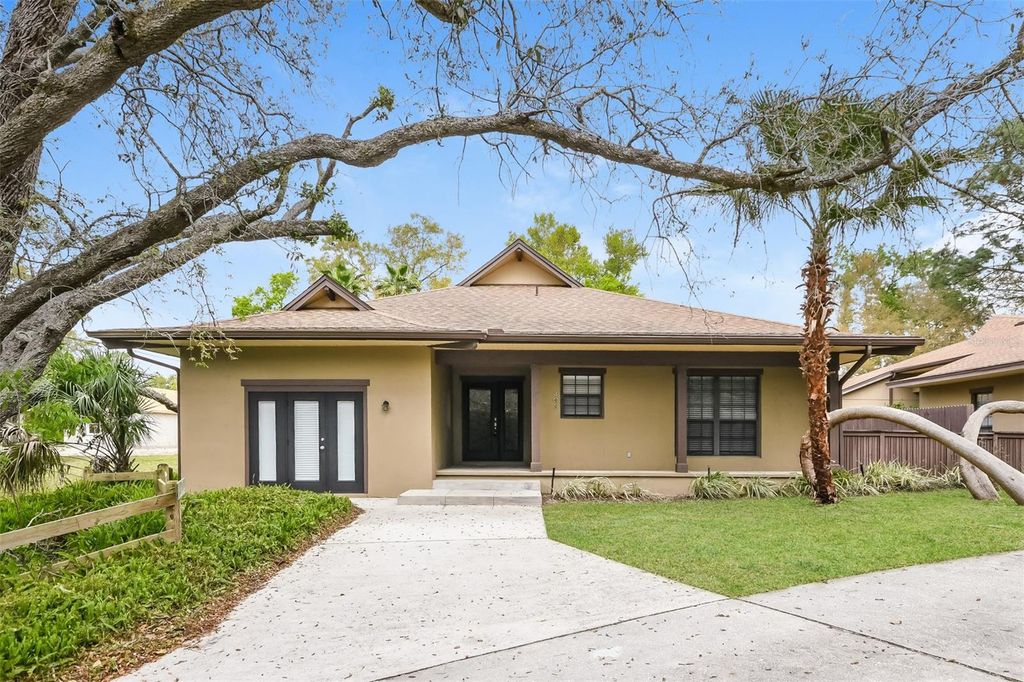 405 CENTER STREET, Altamonte Springs, FL 32701