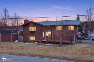 8401 Stacey Circle, Anchorage, AK 99507