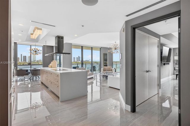 17111 Biscayne Blvd 710, North Miami Beach, FL 33160