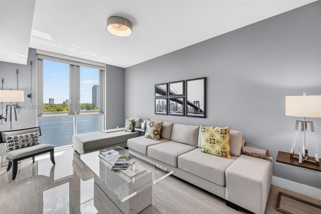 17111 Biscayne Blvd 710, North Miami Beach, FL 33160