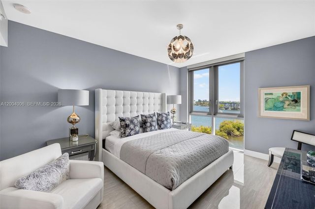 17111 Biscayne Blvd 710, North Miami Beach, FL 33160