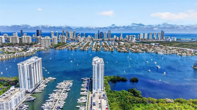 17111 Biscayne Blvd 710, North Miami Beach, FL 33160