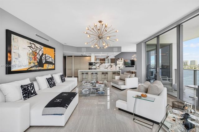 17111 Biscayne Blvd 710, North Miami Beach, FL 33160