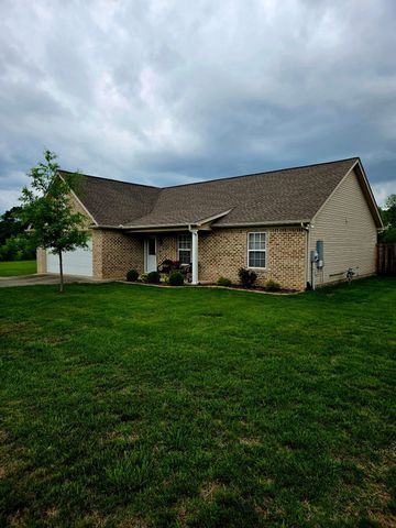 1005 Monticello Pl, Gallatin, TN 37066