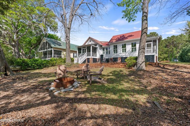 206 Marsh Pointe Drive, Sheldon, SC 29941
