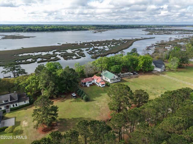 206 Marsh Pointe Drive, Sheldon, SC 29941