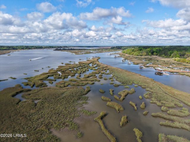 206 Marsh Pointe Drive, Sheldon, SC 29941