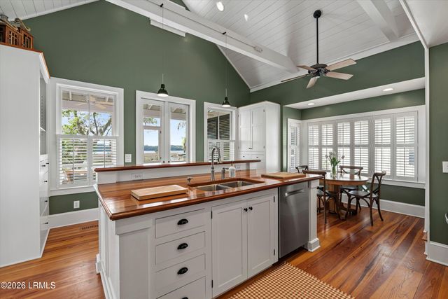 206 Marsh Pointe Drive, Sheldon, SC 29941