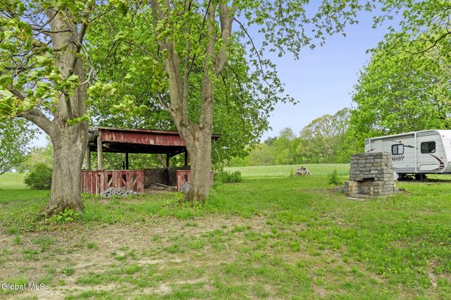 294-296 New Salem South Road, New Scotland, NY 12186