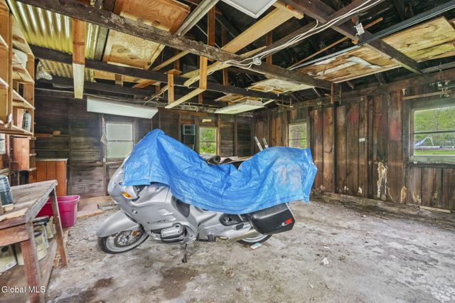 294-296 New Salem South Road, New Scotland, NY 12186