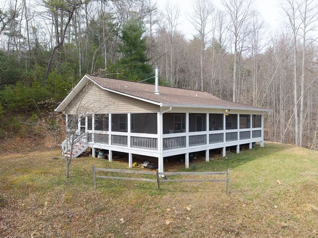 145 Raymond Wilson Road, Topton, NC 28781