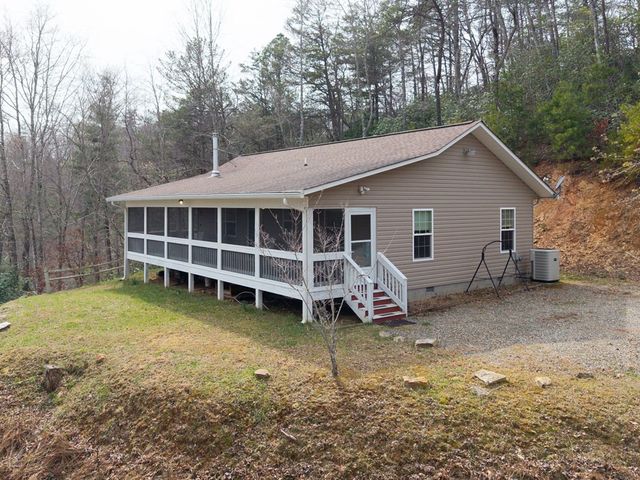 145 Raymond Wilson Road, Topton, NC 28781