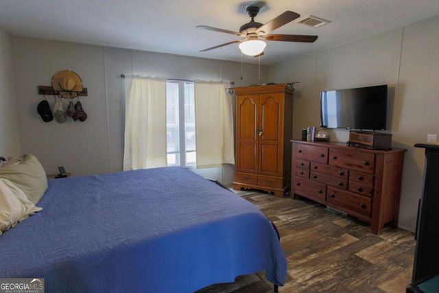 4985 Hwy 169, Glennville, GA 30427