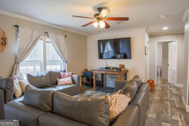 4985 Hwy 169, Glennville, GA 30427