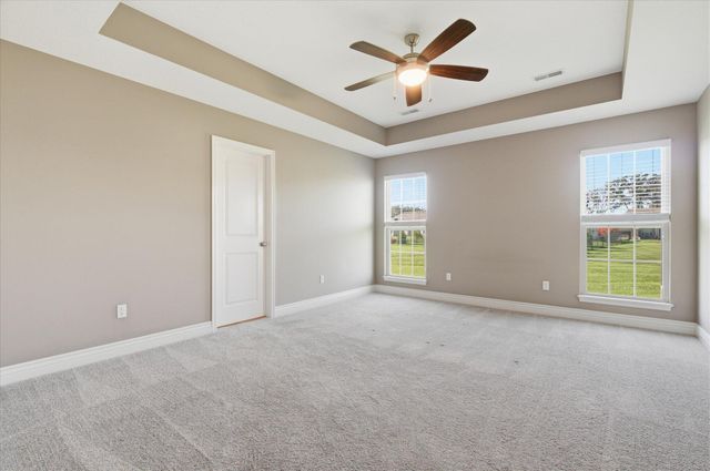 5322 HARBOR TOWN DR, Columbia, MO 65201