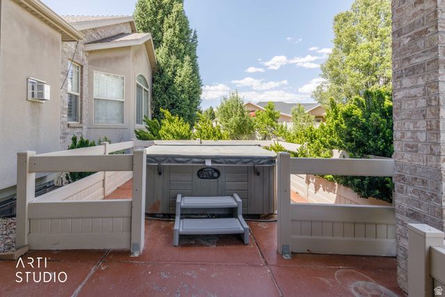 2327 BLUFF RIDGE DR, Syracuse, UT 84075