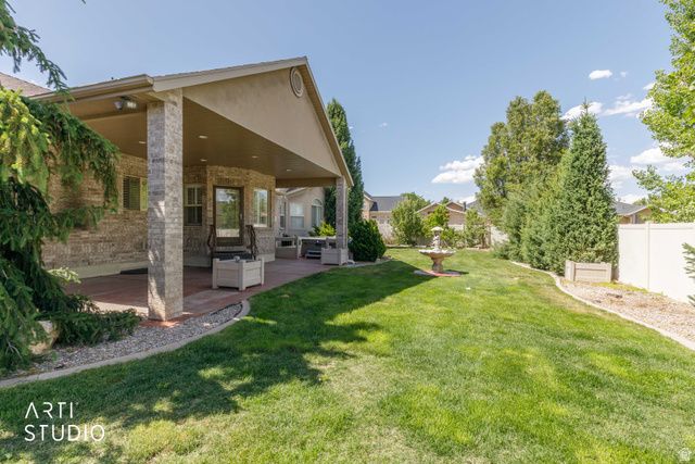 2327 BLUFF RIDGE DR, Syracuse, UT 84075
