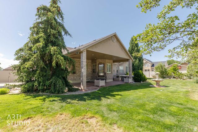 2327 BLUFF RIDGE DR, Syracuse, UT 84075
