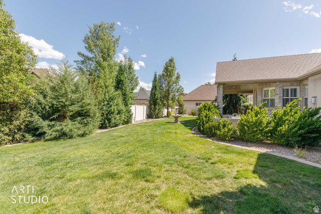 2327 BLUFF RIDGE DR, Syracuse, UT 84075